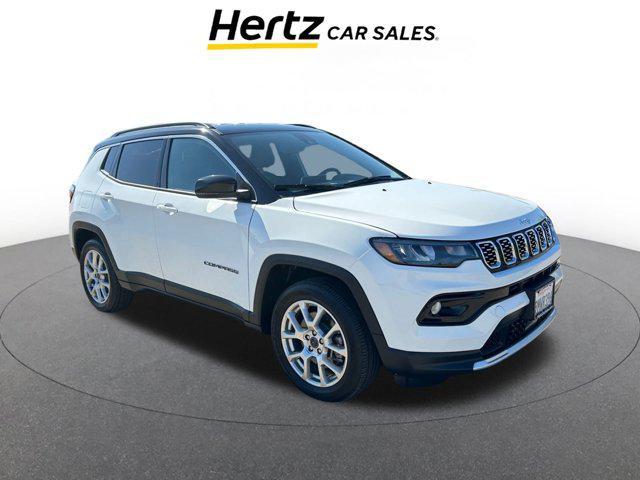 Photo of 2025 Bright White Clearcoat Jeep Compass