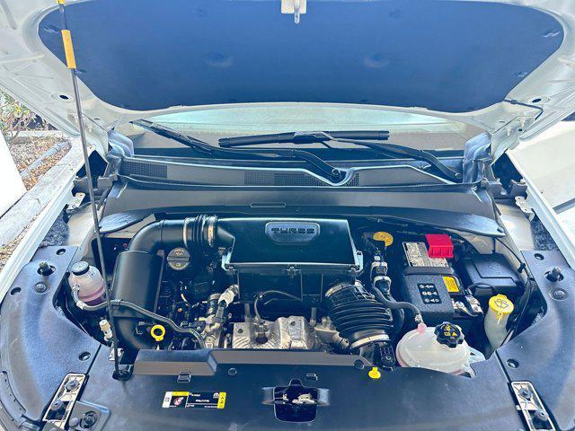 Photo of 2025 Bright White Clearcoat Jeep Compass