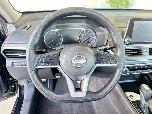 Photo of 2024 Super Black Nissan Altima