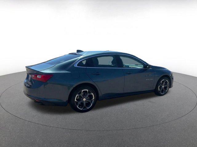 Photo of 2024 Lakeshore Blue Metallic Chevrolet Malibu