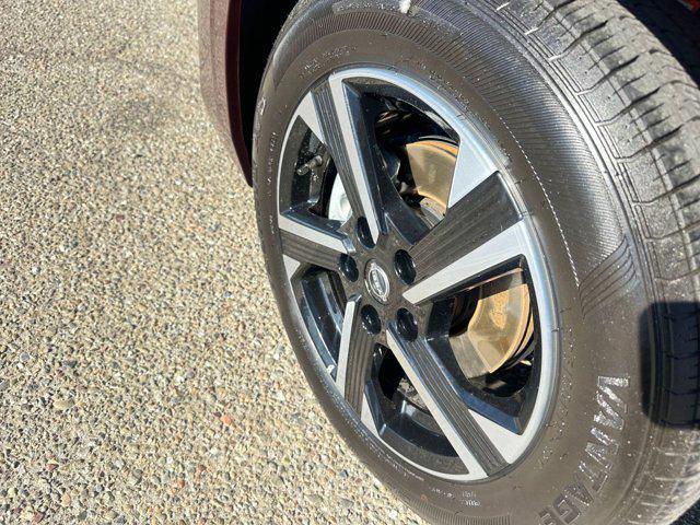Photo of 2024 Rosewood Metallic Nissan Sentra