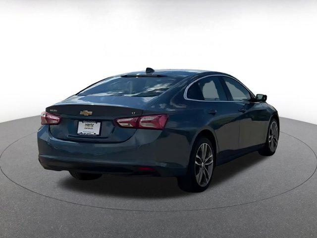 Photo of 2024 Lakeshore Blue Metallic Chevrolet Malibu