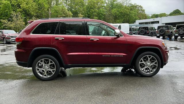Photo of 2021 Velvet Red Pearlcoat Jeep Grand Cherokee