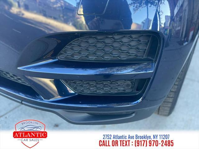 Photo of 2017 Dark Sapphire Metallic Jaguar F-PACE