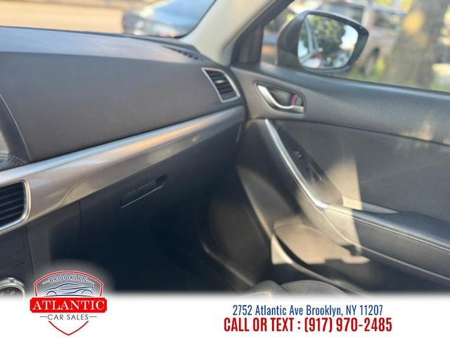 Photo of 2016 Soul Red Metallic Mazda CX-5