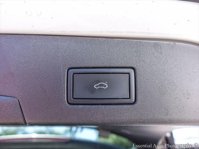 Photo of 2021 White Volkswagen ID.4
