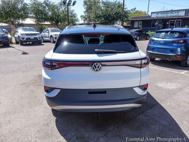 Photo of 2021 White Volkswagen ID.4