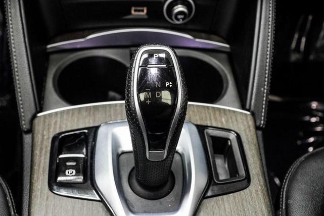Photo of 2022 Vesuvio Gray Metallic Alfa Romeo Stelvio