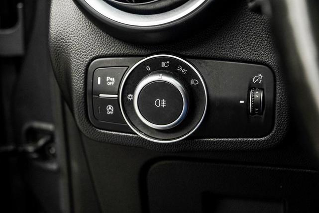 Photo of 2022 Vesuvio Gray Metallic Alfa Romeo Stelvio