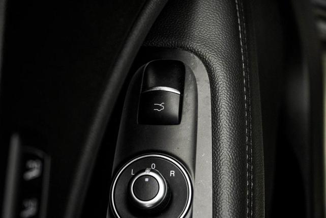 Photo of 2022 Vesuvio Gray Metallic Alfa Romeo Stelvio
