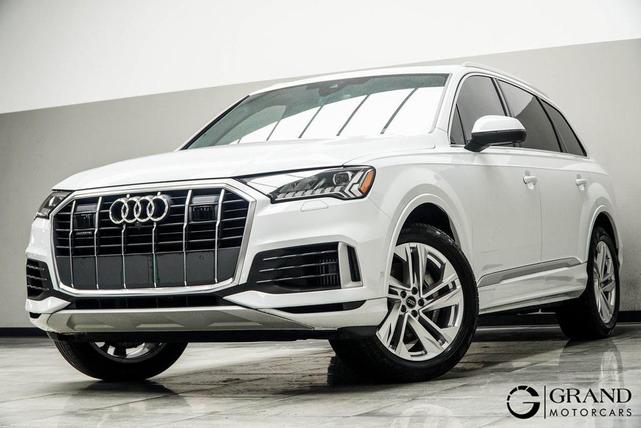 Photo of 2023 Glacier White Metallic Audi Q7