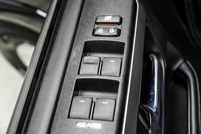 Photo of 2022 Midnight Black Metallic Toyota 4Runner