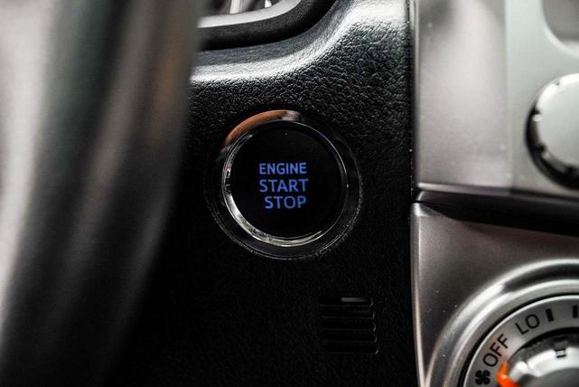 Photo of 2022 Midnight Black Metallic Toyota 4Runner