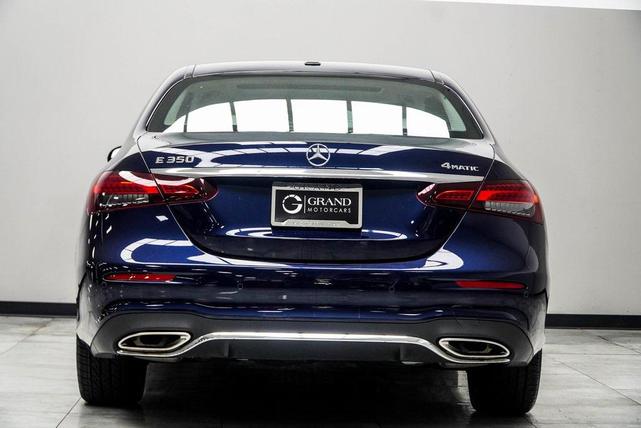 Photo of 2021 Lunar Blue Metallic Mercedes-Benz E-Class