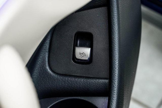 Photo of 2021 Lunar Blue Metallic Mercedes-Benz E-Class