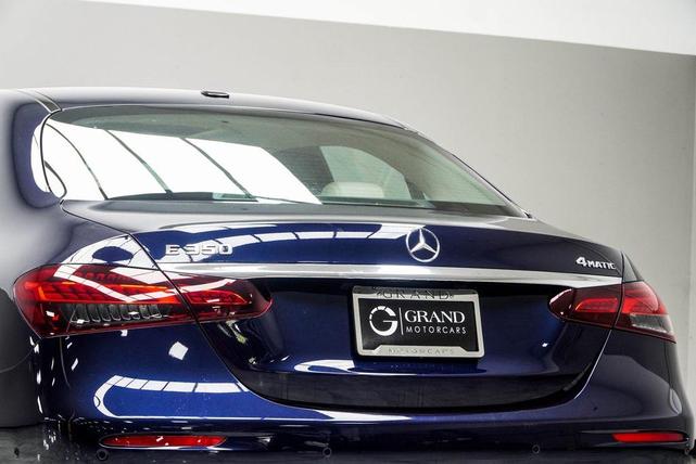 Photo of 2021 Lunar Blue Metallic Mercedes-Benz E-Class