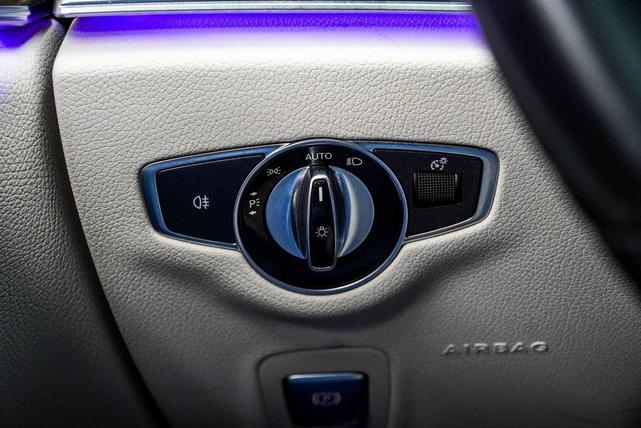Photo of 2021 Lunar Blue Metallic Mercedes-Benz E-Class