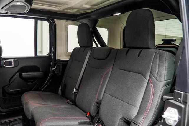Photo of 2024 Granite Crystal Metallic Clearcoat Jeep Wrangler
