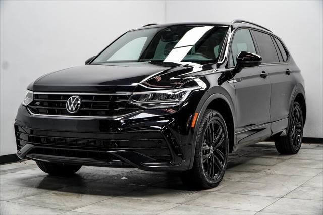 Photo of 2022 Deep Black Volkswagen Tiguan