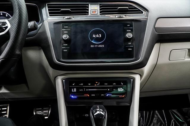Photo of 2022 Deep Black Volkswagen Tiguan