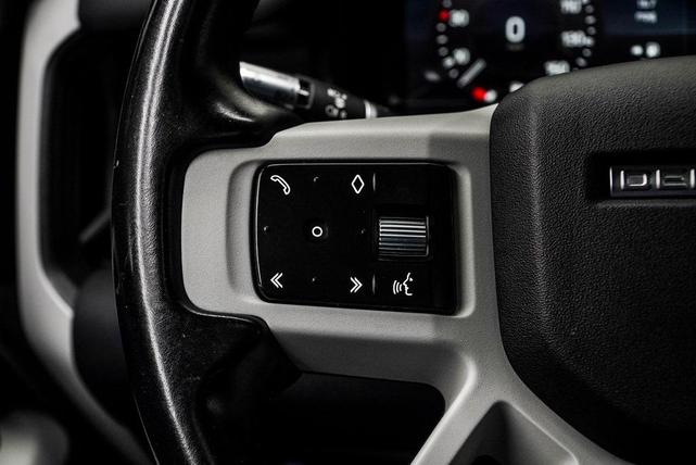 Photo of 2022 Fuji White Land Rover Defender