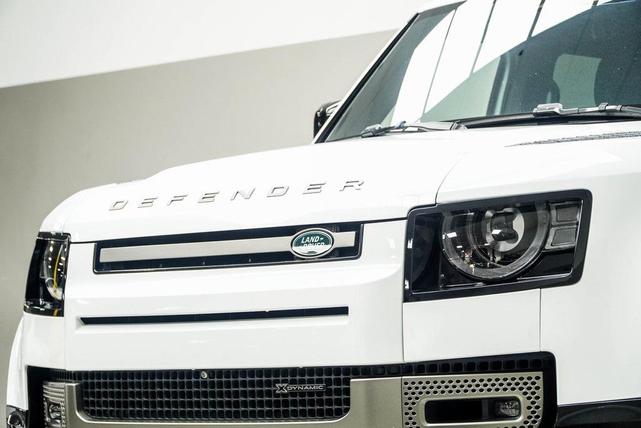 Photo of 2022 Fuji White Land Rover Defender