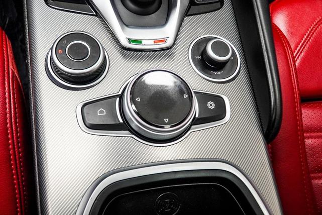 Photo of 2022 Alfa White Alfa Romeo Giulia