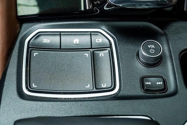 Photo of 2023 Majestic Black Pearl Acura MDX