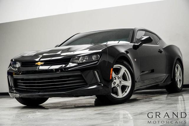 Photo of 2018 Mosaic Black Metallic Chevrolet Camaro
