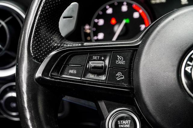 Photo of 2020 Lunare White Metallic Alfa Romeo Stelvio