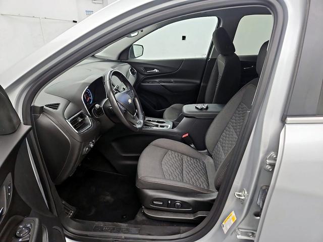 Photo of 2021 Silver Chevrolet Equinox