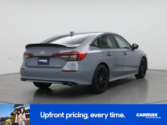 Photo of 2022 Gray Honda Civic