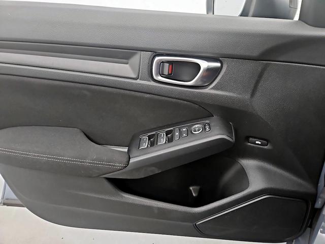 Photo of 2022 Gray Honda Civic