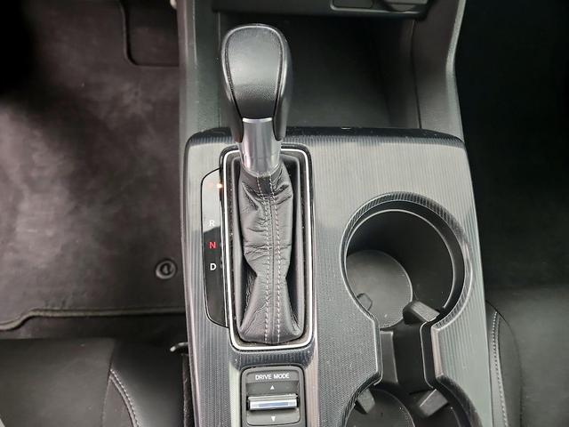 Photo of 2022 Gray Honda Civic