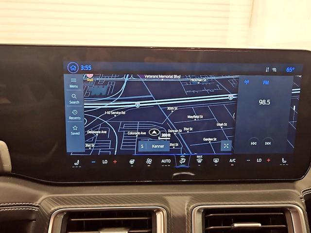 Photo of 2024 Gray Ford Mustang