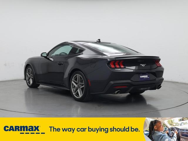 Photo of 2024 Gray Ford Mustang