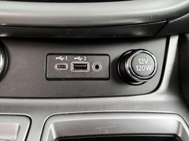 Photo of 2021 Black Nissan Murano