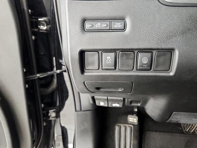 Photo of 2021 Black Nissan Murano