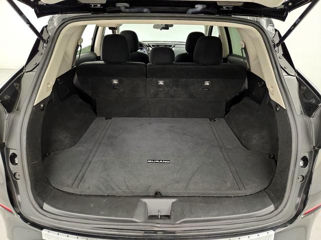 Photo of 2021 Black Nissan Murano