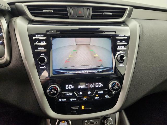 Photo of 2021 Black Nissan Murano