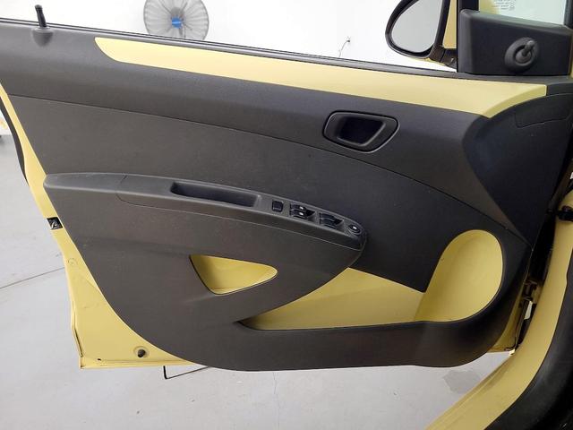 Photo of 2014 Yellow Chevrolet Spark