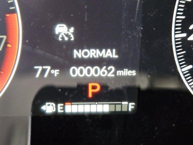 Photo of 2025 Platinum White Pearl Honda CR-V