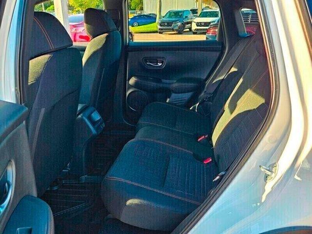 Photo of 2026 Platinum White Pearl Honda HR-V
