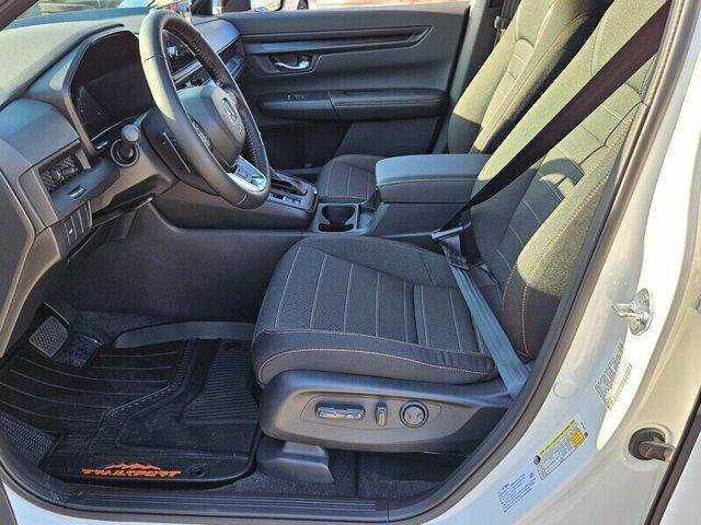 Photo of 2026 Platinum White Pearl Honda CR-V Hybrid