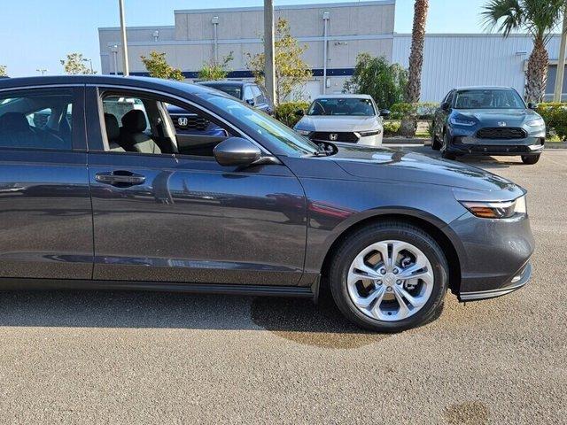 Photo of 2025 Meteorite Gray Metallic Honda Accord