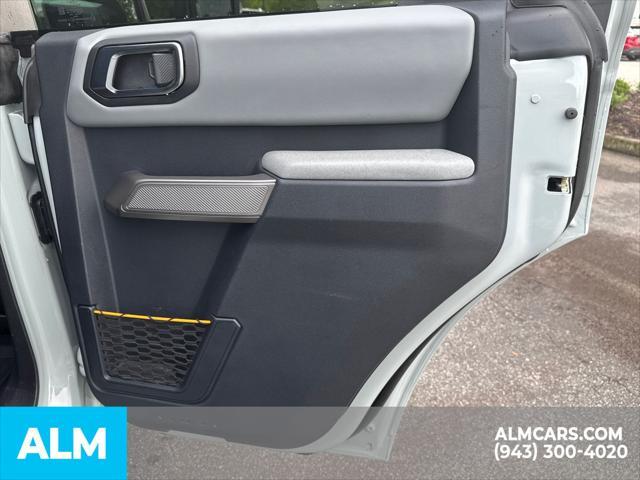 Photo of 2023 CACTUS GRAY Ford Bronco