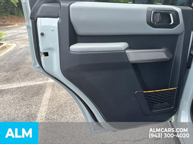Photo of 2023 CACTUS GRAY Ford Bronco