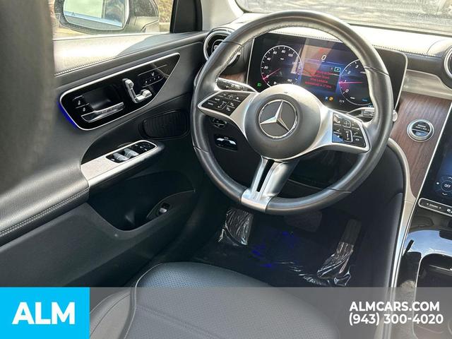 Photo of 2023 Black Mercedes-Benz GLC 300