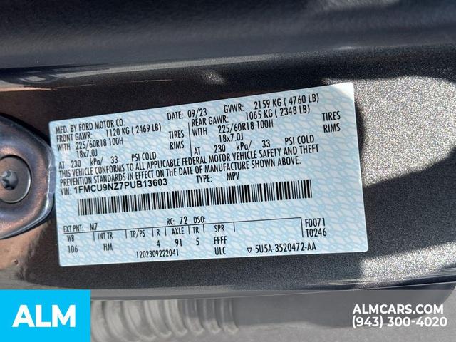 Photo of 2023 CARBONIZED GRAY METALLIC Ford Escape