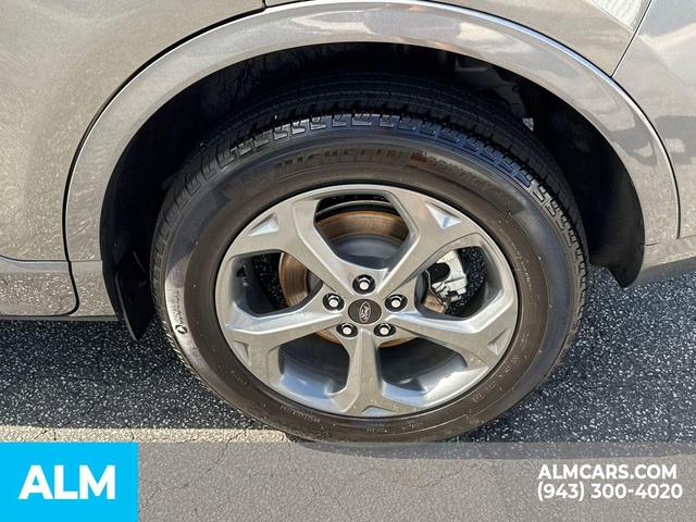 Photo of 2023 CARBONIZED GRAY METALLIC Ford Escape